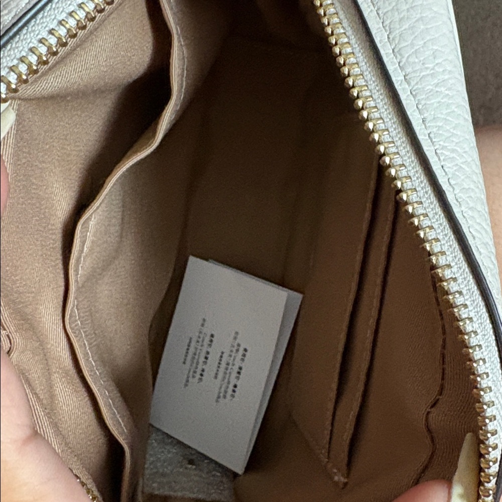 COACH Pebbled Leather Crossbody Bag in White - Picture 7 of 9